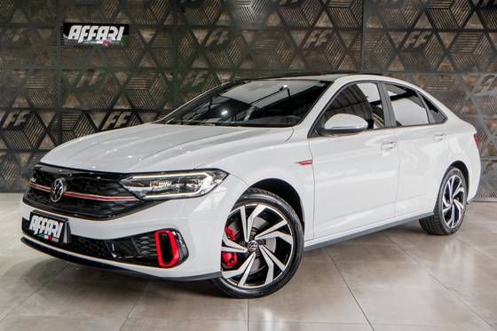 VOLKSWAGEN JETTA 2.0 350 TSI GASOLINA GLI DSG
